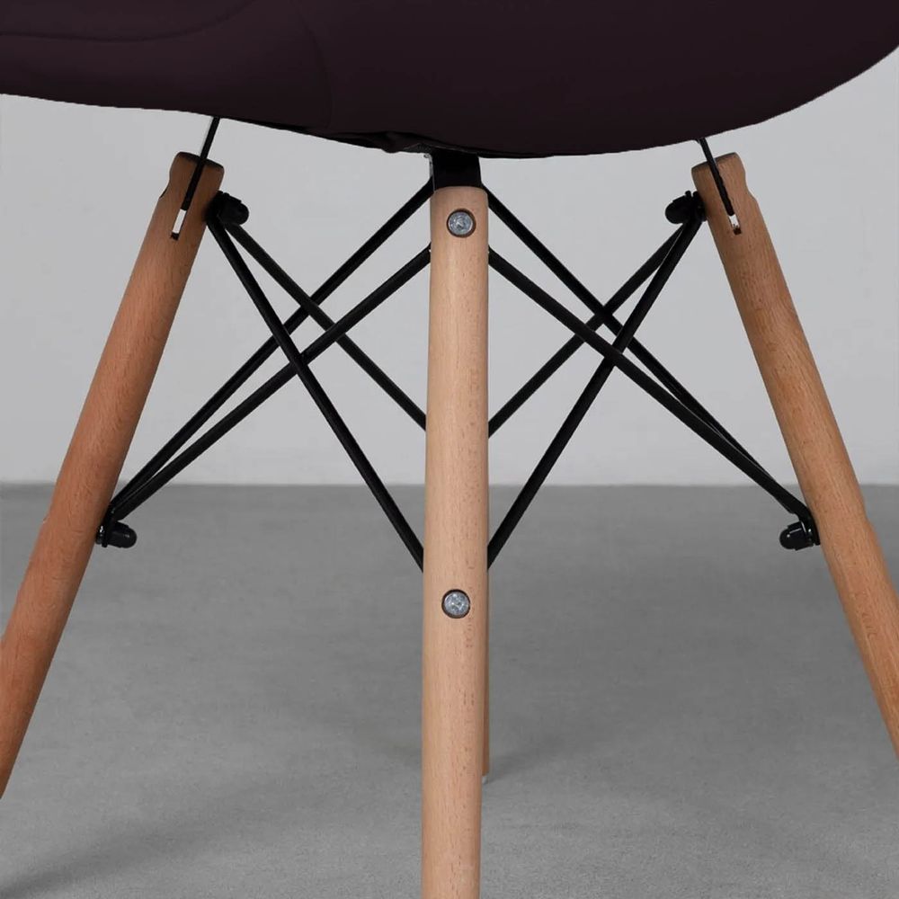 Cadeira-eiffel-boto4rfne-detalhe-pe copiar